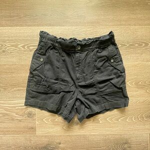 Old Navy elastic waist cargo shorts